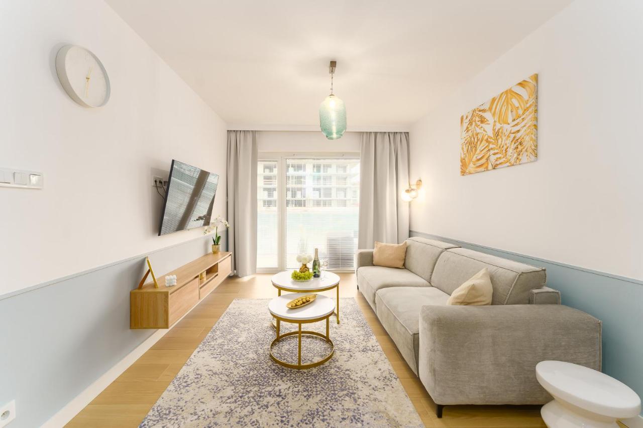 Polanki Aqua Apartamenty Nielimitowany Dostep Do Basenow Parking Free Kołobrzeg Exterior foto
